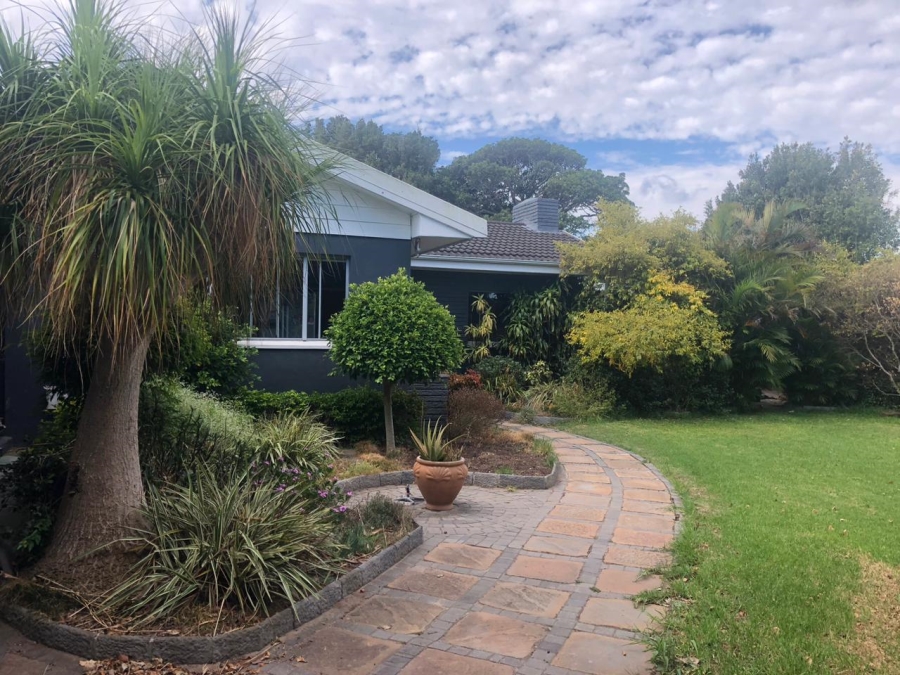 4 Bedroom Property for Sale in Linkside Eastern Cape